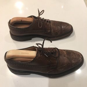 CHURCHS’S iconic “GRAFTON” wingtip shoe.